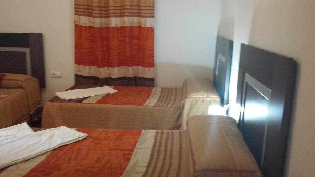 Pension Gran Plaza Севилья Номер фото